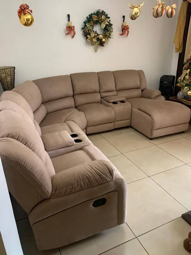 Sillón reclinable seccional beige